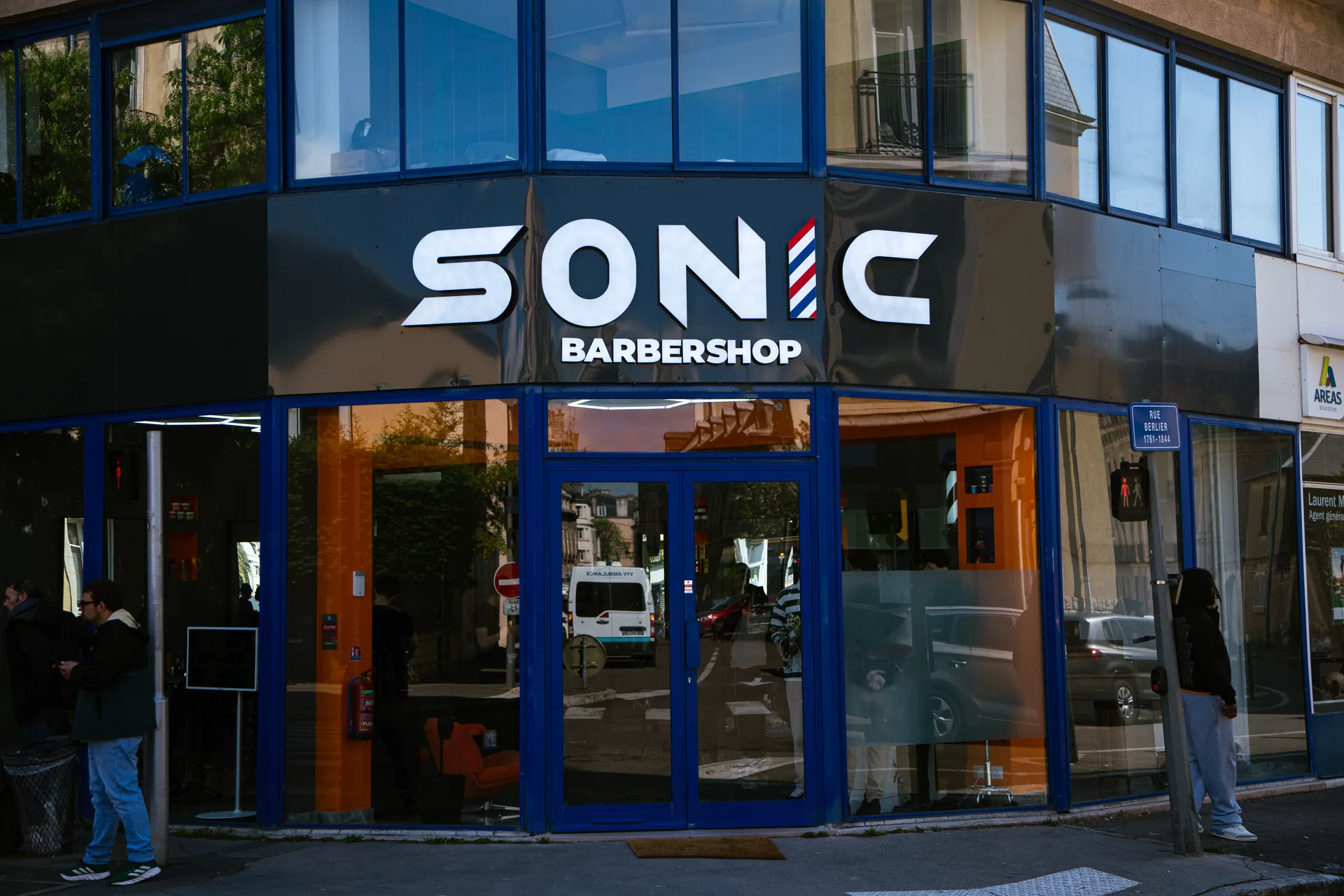 SONIC Barbershop