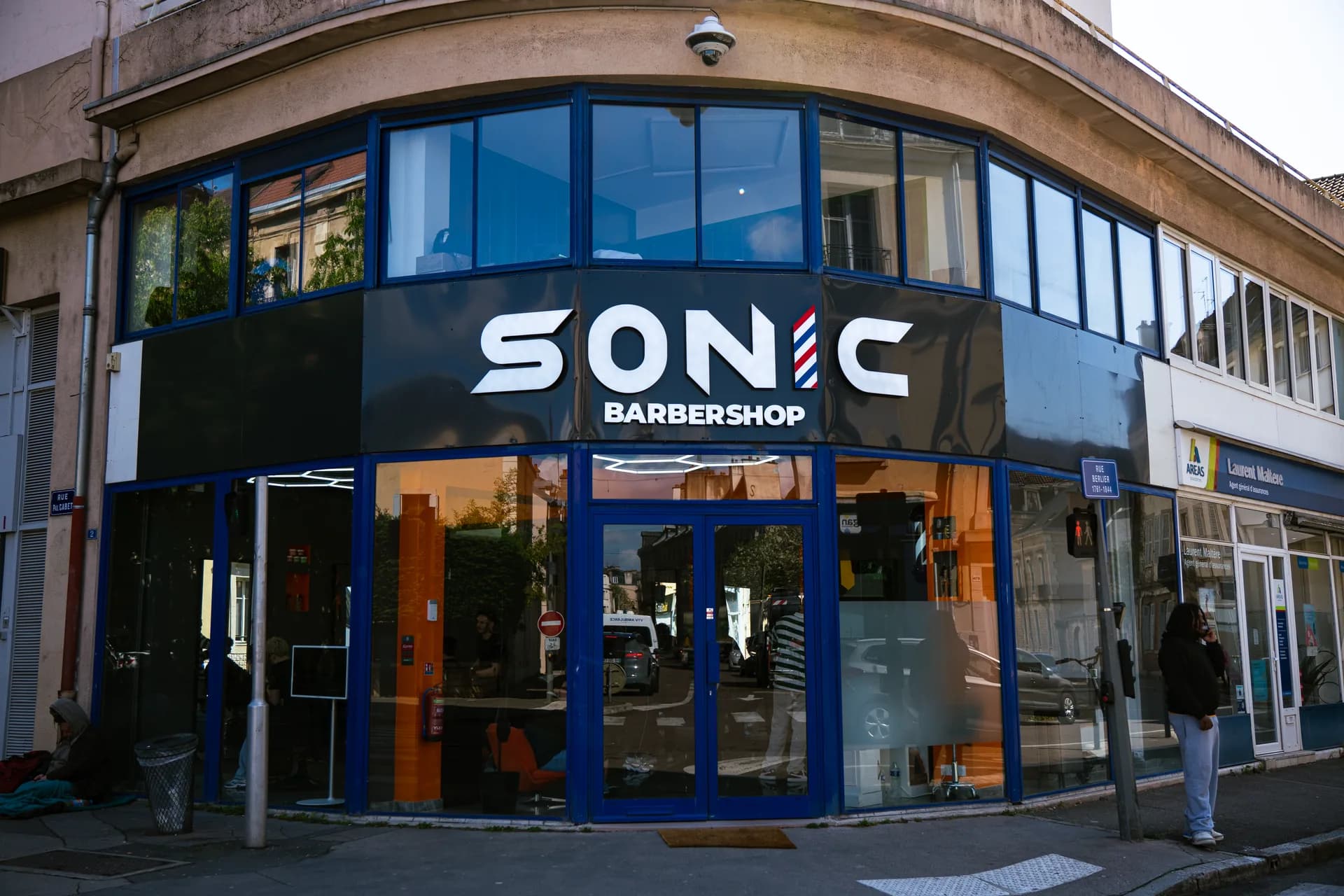 SONIC Barbershop